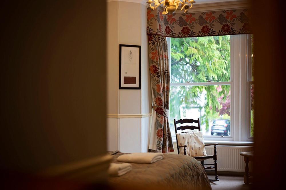ボウネス＝オン＝ウィンダミア ファー ツリーズ Bed & Breakfast エクステリア 写真
